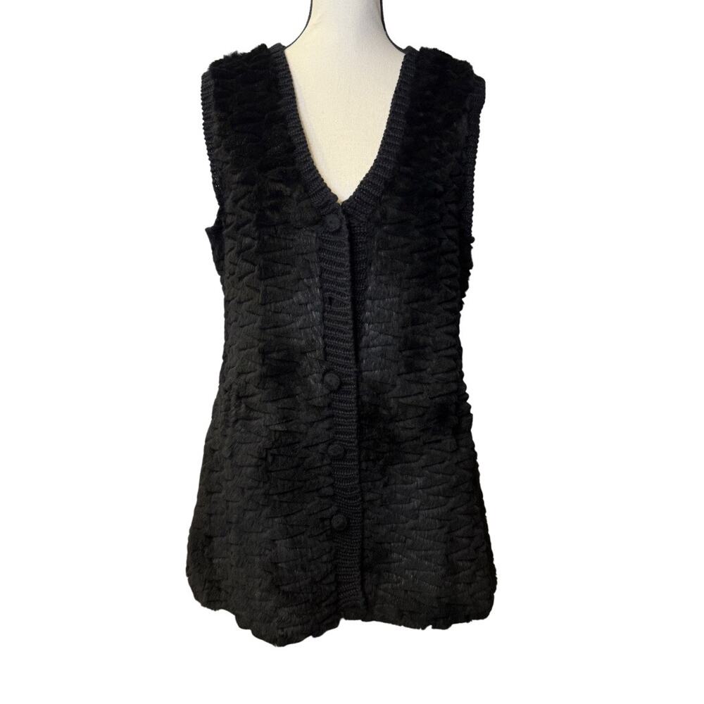Dolce Cabo Womenβs Fur and Wool Blend Vest Size M